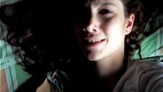 Сперма под душем - порно видео