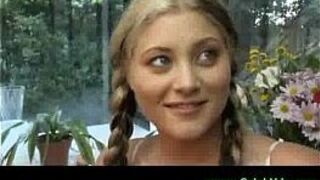 Няня арестована - порно видео